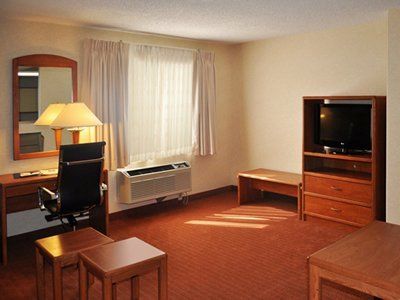 Comfort Denver Southeast Area 3*
